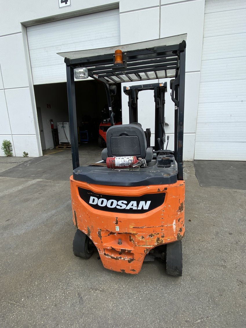 2016 Doosan B25X 7 Williams Machinery